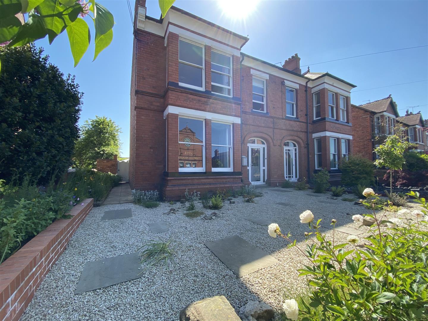 32, Station Road, Whitchurch, SY13 1RE Estate Agents & Auctioneers